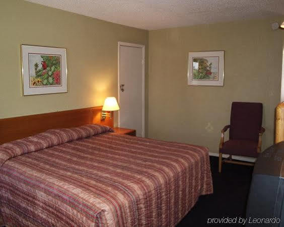 Red Carpet Inn Hornwood Drive 휴스턴 객실 사진